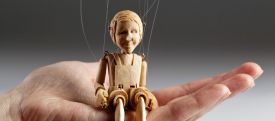 Les plus petites marionnettes du monde par Vladislav Boruta